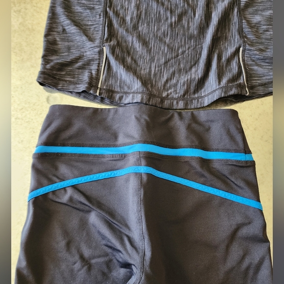 Leggings and Top Bundle - Picture 6 of 6
